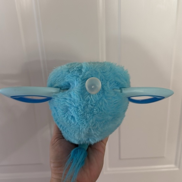 Hasbro Furby Connect Blue Teal 2016 Bluetooth Interactive Play Toy - Picture 5 of 7